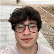 Estudiante de ingeniería de telecomunicaciones con el título de bachillerato. Doy clases a niños hasta bachillerato